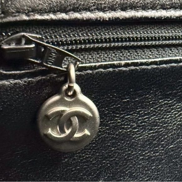 Chanel Medallion Black Quilted Caviar Skin Tote with Aged Silver Hardware - Picture 11 of 15